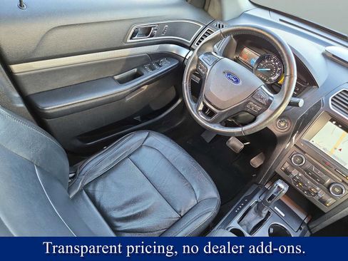 Used 2017 Ford Explorer XLT w/ Equipment Group 202A image 16