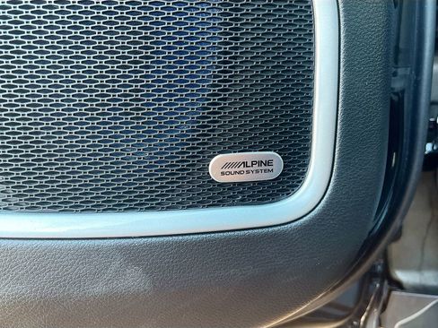 Used 2025 Jeep Compass Latitude w/ Sun & Sound Group image 31