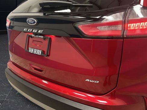 Used 2024 Ford Edge SEL w/ Convenience Package AWD/4WD image 38