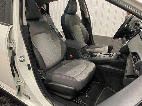 Used 2024 Subaru Crosstrek 2.0i Premium image 46