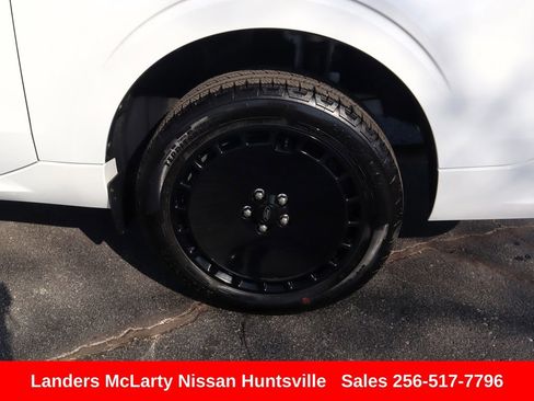 Used 2025 Ford Maverick Lobo image 12