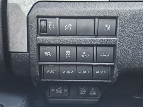 Certified 2025 Toyota Tacoma Trailhunter image 20