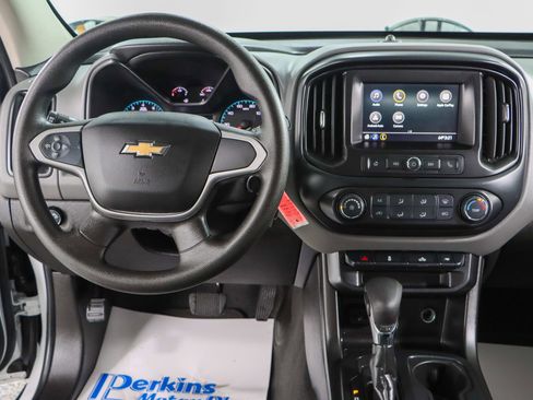 Used 2022 Chevrolet Colorado W/T w/ WT Convenience Package image 17