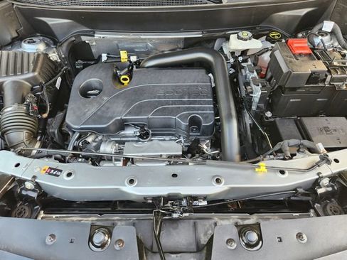 Certified 2025 Chevrolet Equinox LT w/ Safety and Technology Package FWD image 31