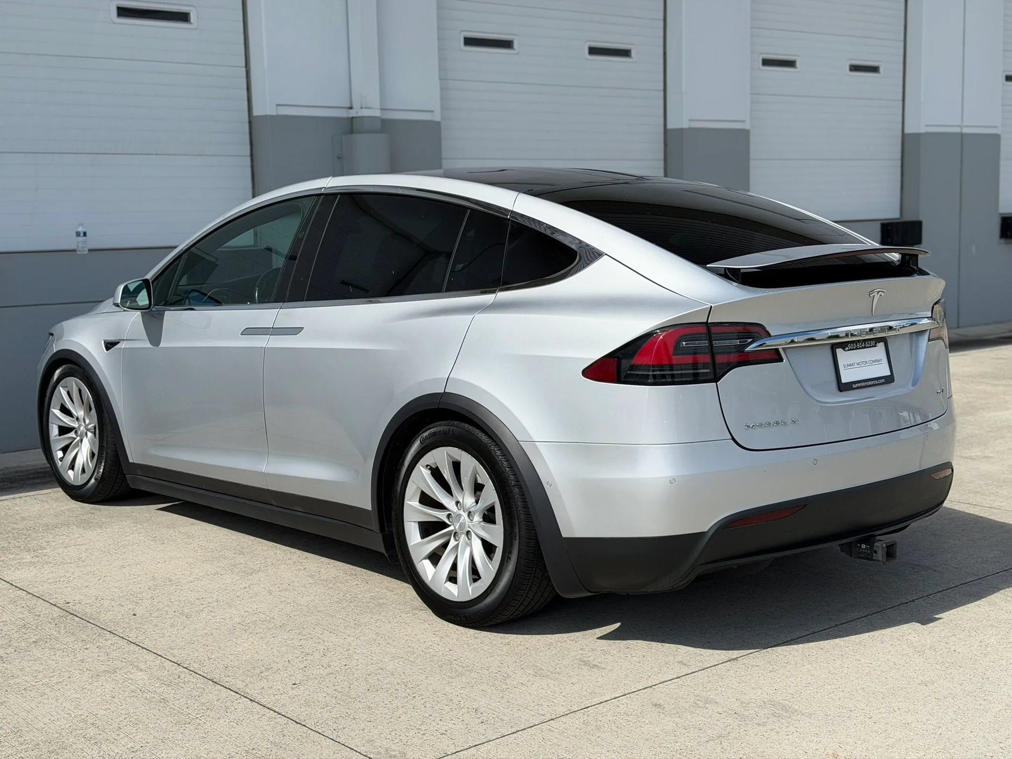 Used 2017 Tesla Model X 75D AWD/4WD image 3