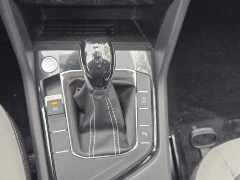New 2026 Volkswagen Taos SE FWD image 22