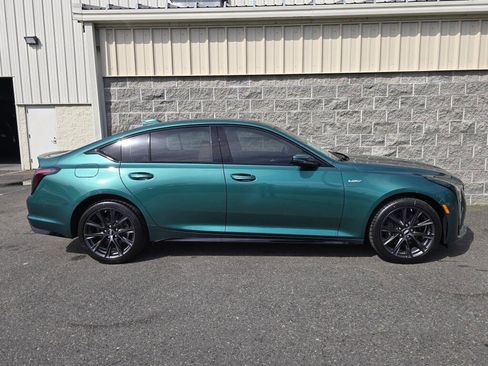 New 2026 Cadillac CT5 V w/ Platinum Package image 11