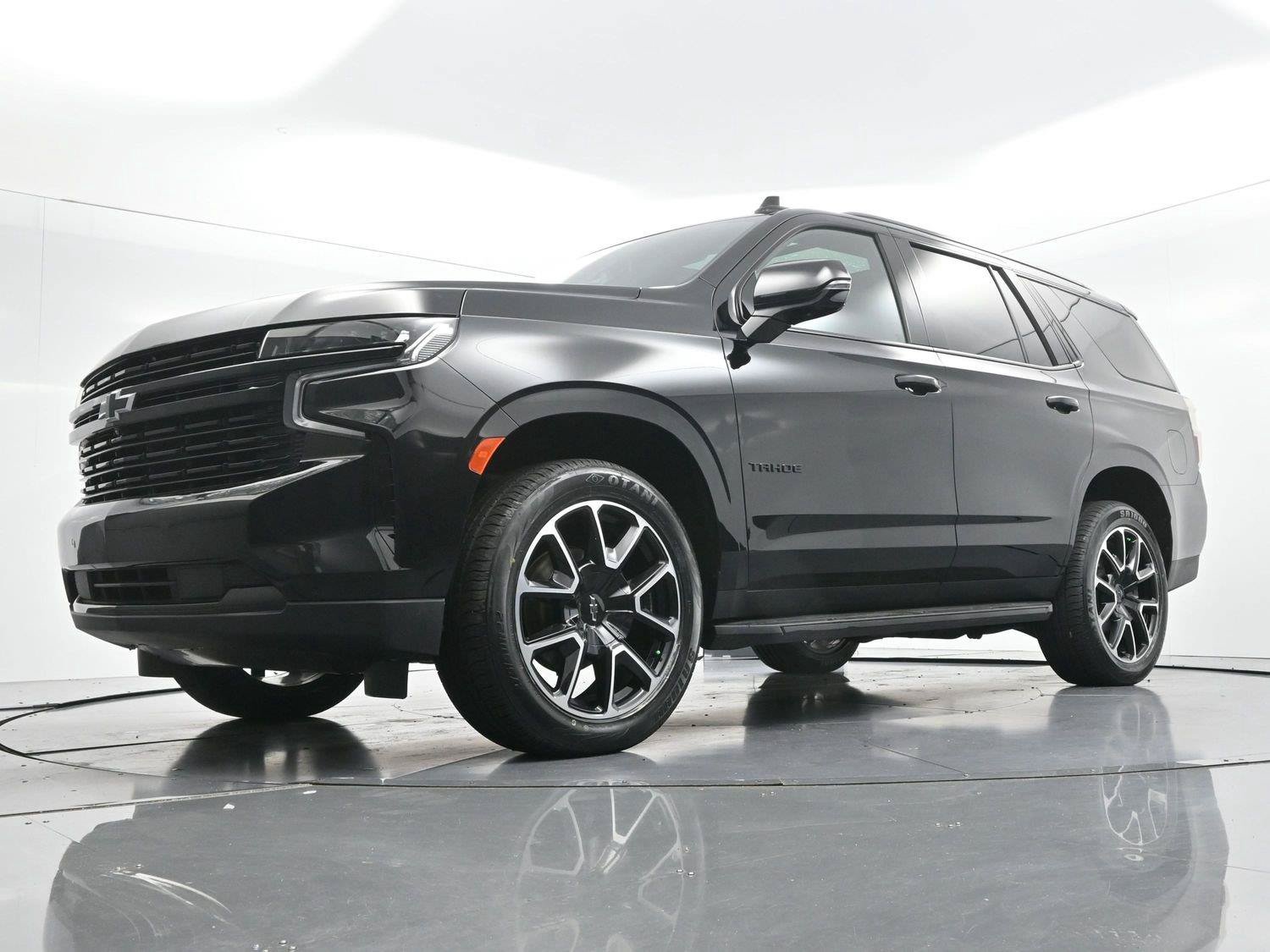 Used 2024 Chevrolet Tahoe RST w/ Luxury Package AWD/4WD image 54