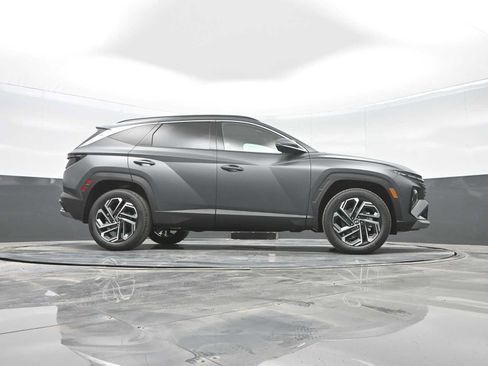 New 2026 Hyundai Tucson Limited image 38