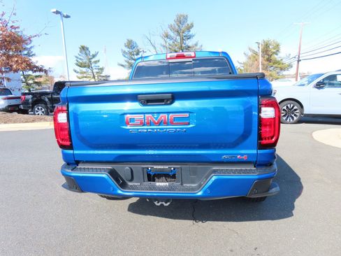 Used 2023 GMC Canyon AT4 w/ AT4 Premium Package image 6