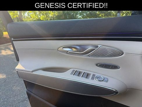Certified 2026 Genesis GV70 2.5T Select AWD/4WD image 11
