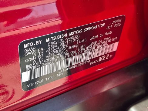 Used 2025 Mitsubishi Outlander SE AWD/4WD image 36