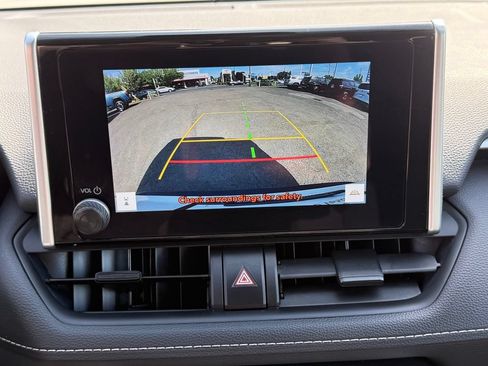 Certified 2023 Toyota RAV4 LE AWD/4WD image 22
