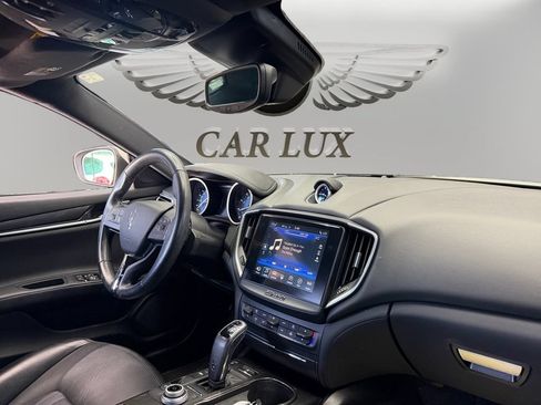 Used 2019 Maserati Ghibli RWD image 16