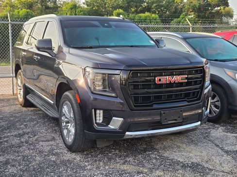 Used 2023 GMC Yukon SLT RWD image 1