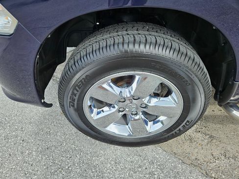 Used 2016 RAM 1500 Express AWD/4WD image 10