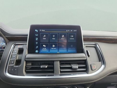 Certified 2023 Chevrolet Suburban Premier image 10