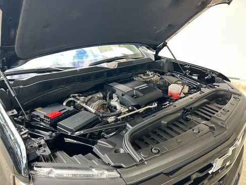 Used 2025 Chevrolet Silverado 1500 RST image 11