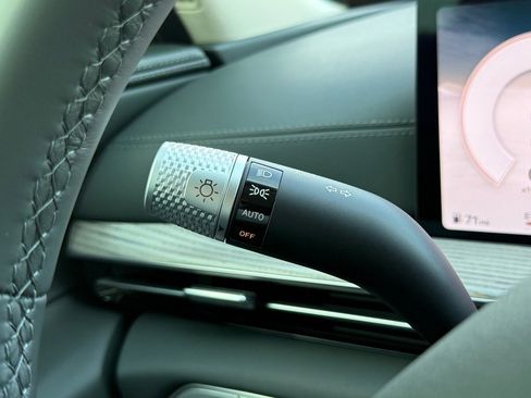 New 2026 Genesis GV80 2.5T Select image 16