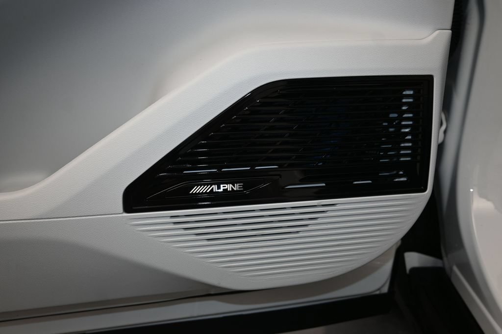 New 2026 Jeep Cherokee Limited AWD/4WD image 12