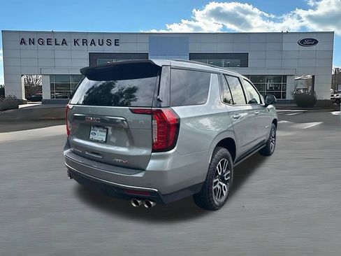 Used 2024 GMC Yukon AT4 w/ Technology Package AWD/4WD image 8