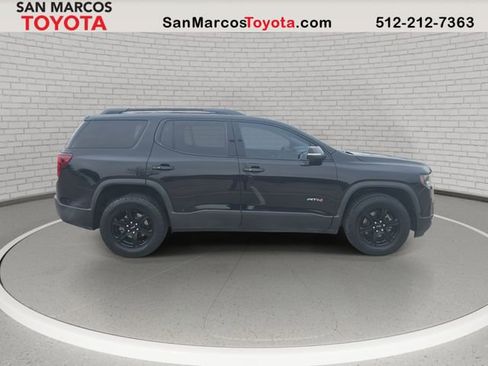 Used 2022 GMC Acadia AT4 w/ Technology Package image 4