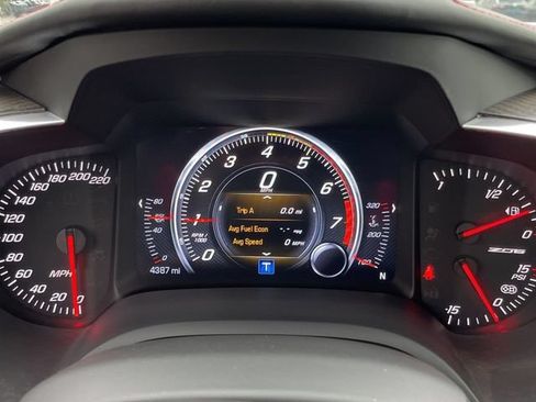 Used 2018 Chevrolet Corvette Z06 RWD image 16