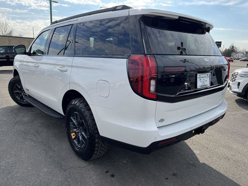 New 2026 Ford Expedition Tremor image 9