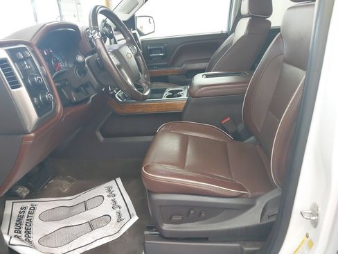 Used 2018 Chevrolet Silverado 1500 High Country AWD/4WD image 7