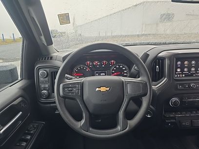 Used 2025 Chevrolet Silverado 2500 Custom w/ Custom Convenience Package