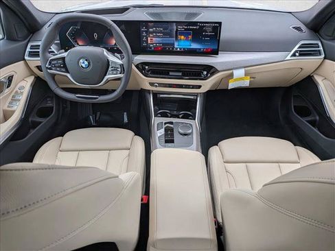 Used 2026 BMW 330i xDrive Sedan AWD/4WD image 18