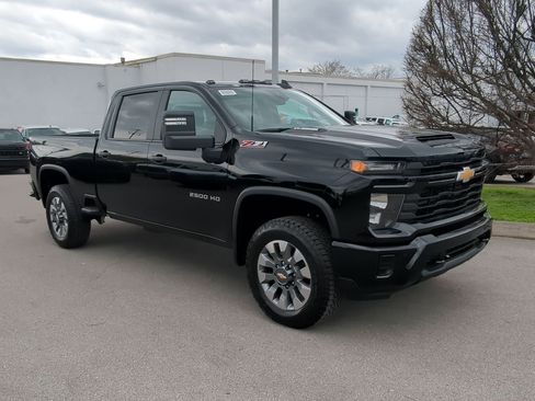 New 2026 Chevrolet Silverado 2500 Custom w/ Custom Value Package AWD/4WD image 2