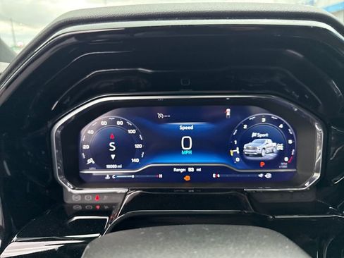 Used 2025 Chevrolet Silverado 1500 High Country w/ High Country Premium Package image 19