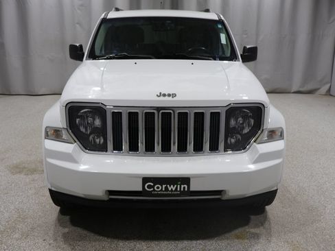 Used 2012 Jeep Liberty Limited Jet w/ Trailer Tow Class III Group AWD/4WD image 9