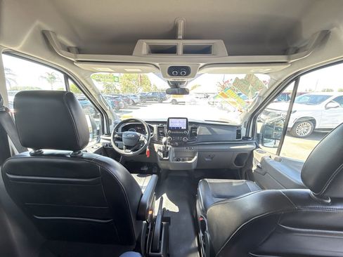 Used 2020 Ford Transit 150 XL image 17