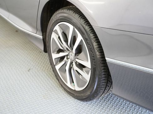 Used 2018 Honda Accord EX-L image 64