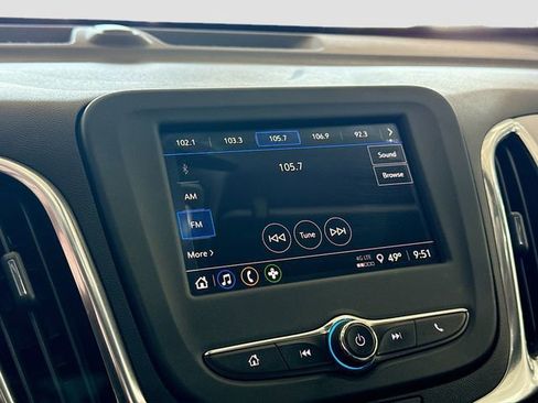 Used 2024 Chevrolet Equinox LS FWD image 15