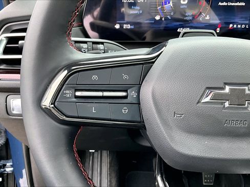 Used 2024 Chevrolet Traverse RS image 23