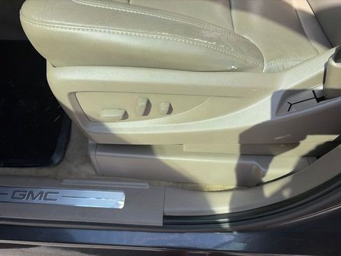 Used 2015 GMC Yukon SLT RWD image 10