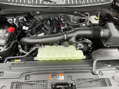 New 2026 Ford Expedition Tremor image 36