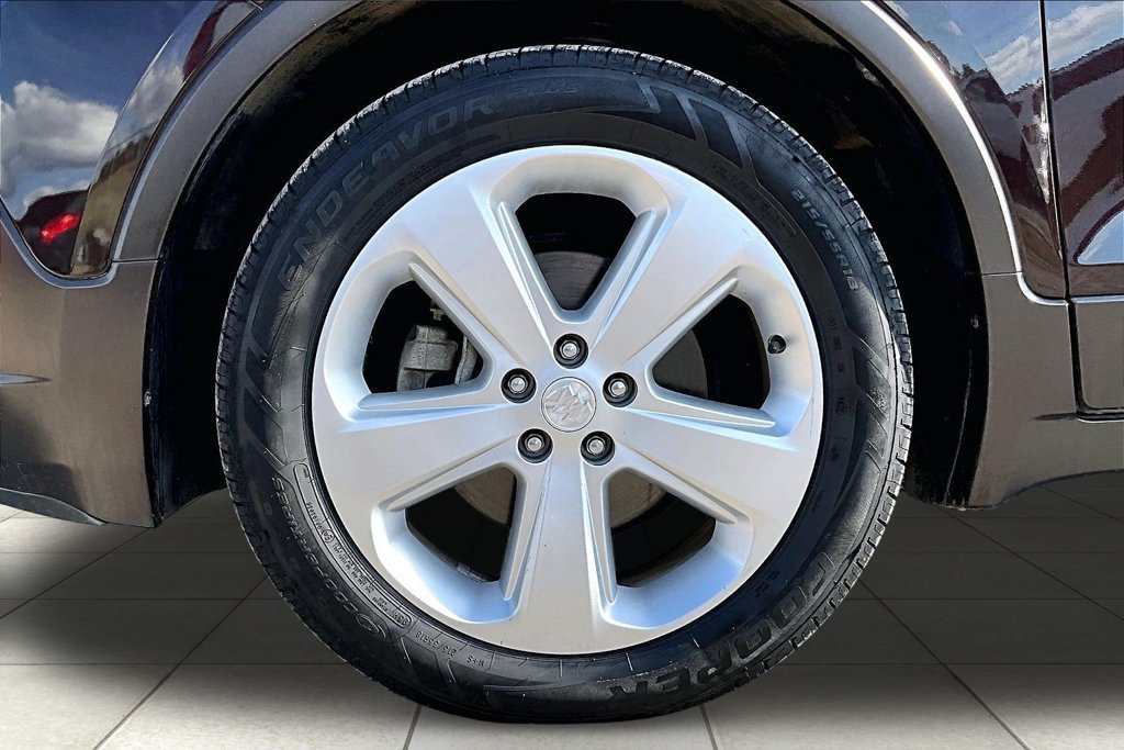 Used 2015 Buick Encore Leather FWD image 9