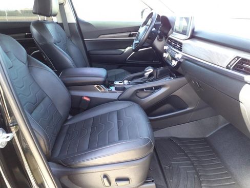 Used 2022 Kia Telluride SX w/ SX Prestige Package image 18