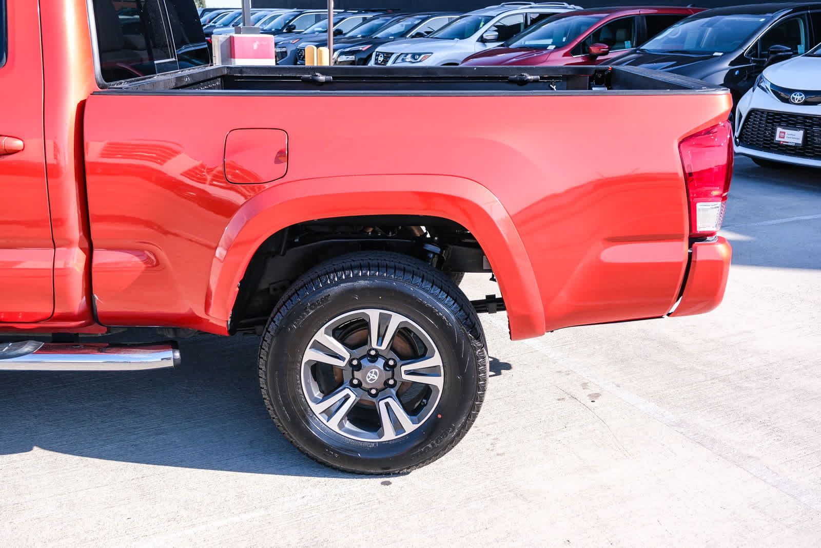 Certified 2017 Toyota Tacoma TRD Sport w/ Tow Package AWD/4WD image 8