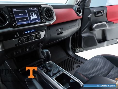 Used 2022 Toyota Tacoma SR5 image 59