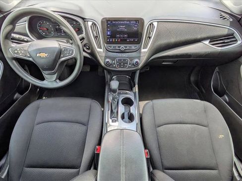 Used 2023 Chevrolet Malibu LT image 17