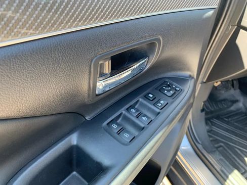 Used 2020 Mitsubishi Outlander SEL AWD/4WD image 18
