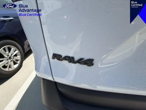 Used 2024 Toyota RAV4 Adventure AWD/4WD image 9