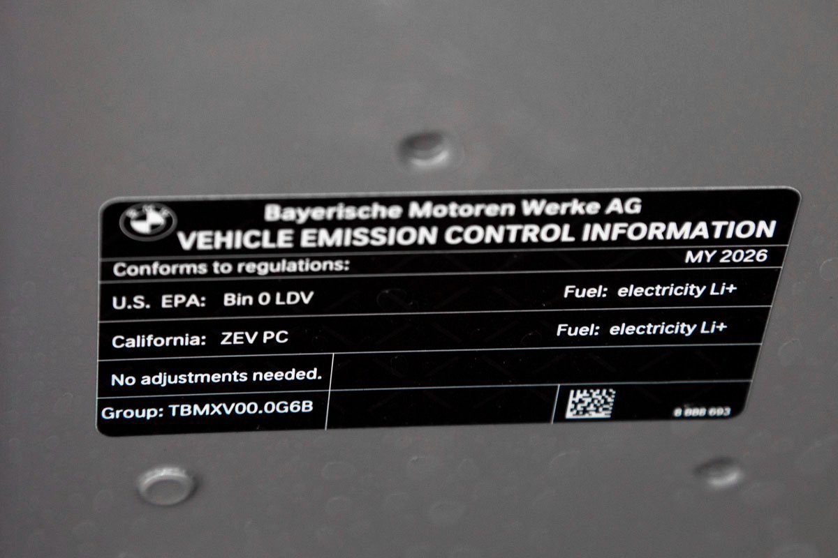 Used 2026 BMW i5 eDrive40 w/ Executive Package AWD/4WD image 36