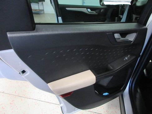 Used 2020 Ford Escape SEL AWD/4WD image 26