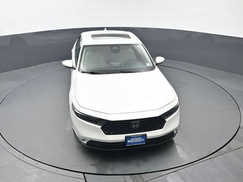 Used 2023 Honda Accord EX image 45